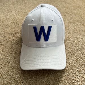 White New Era Chicago Cubs baseball cap (adjustable)
